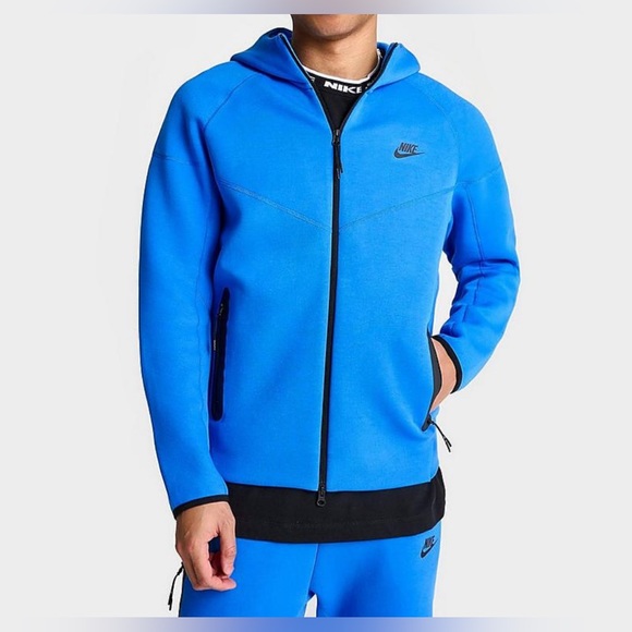 NWT NIKE TECH FLEECE - HOODY/JOGGERS (SETS)             [DM for Color/Size] - Picture 3 of 14